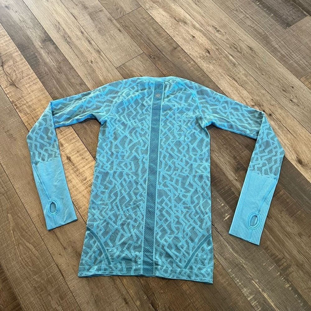 Lululemon Run Swiftly Tech Long Sleeve Shirt Seaw… - image 2